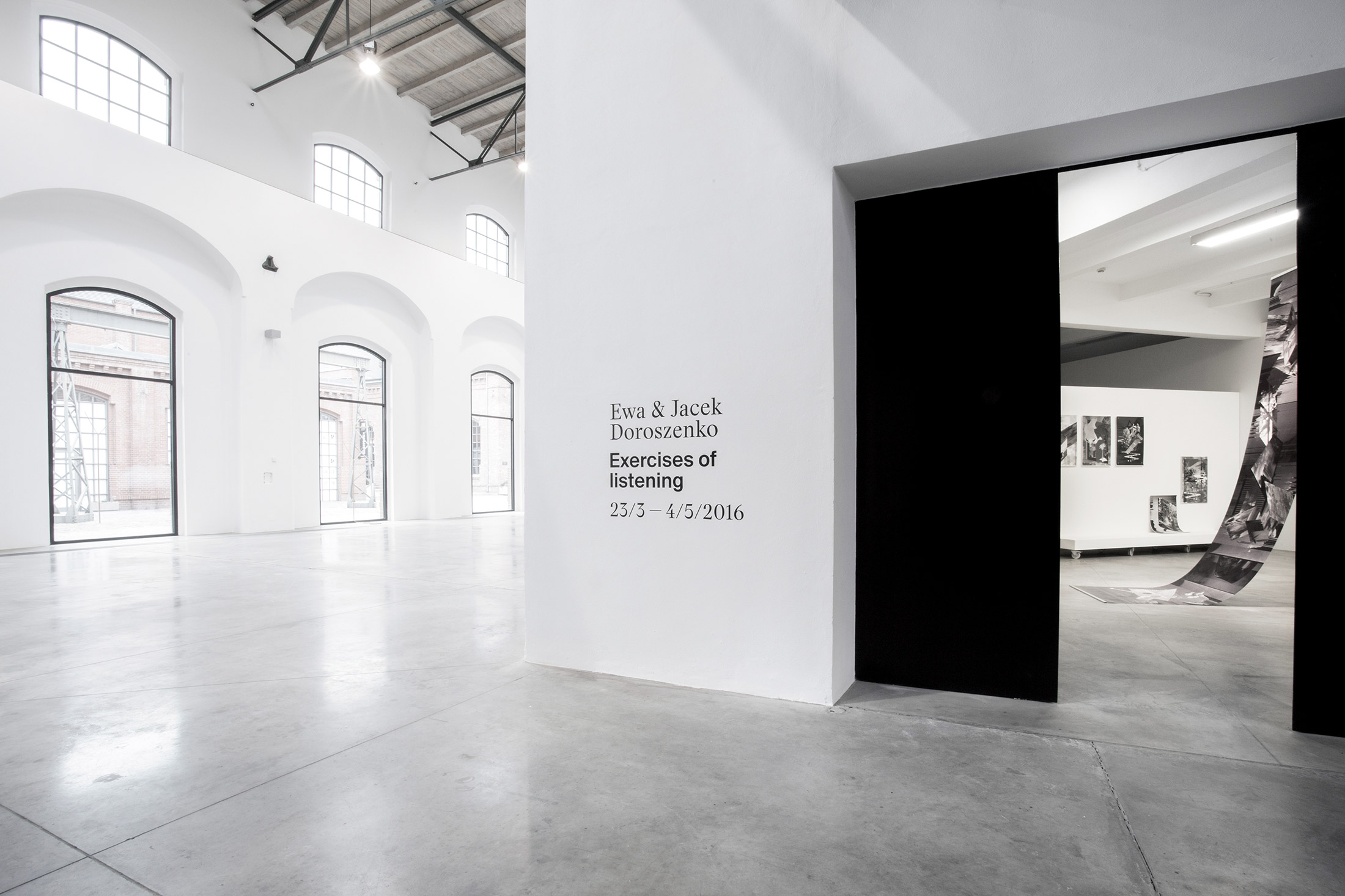 Jacek Doroszenko - Installation - Exhibition - Fait Gallery - Brno 01