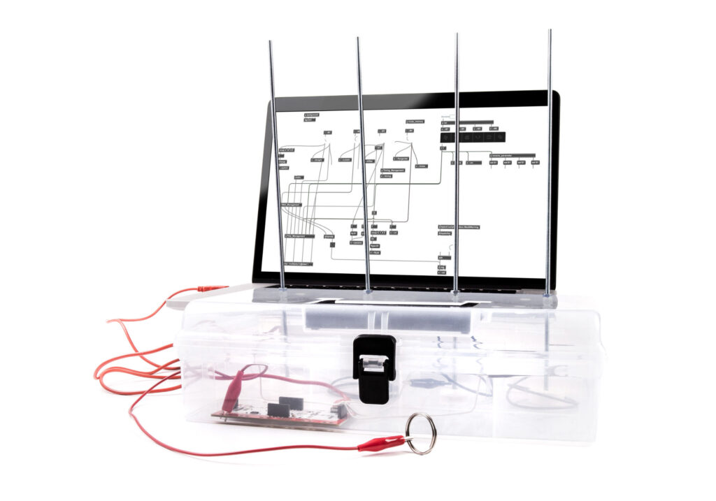Jacek Doroszenko - Fourods - Sound installation - object 01