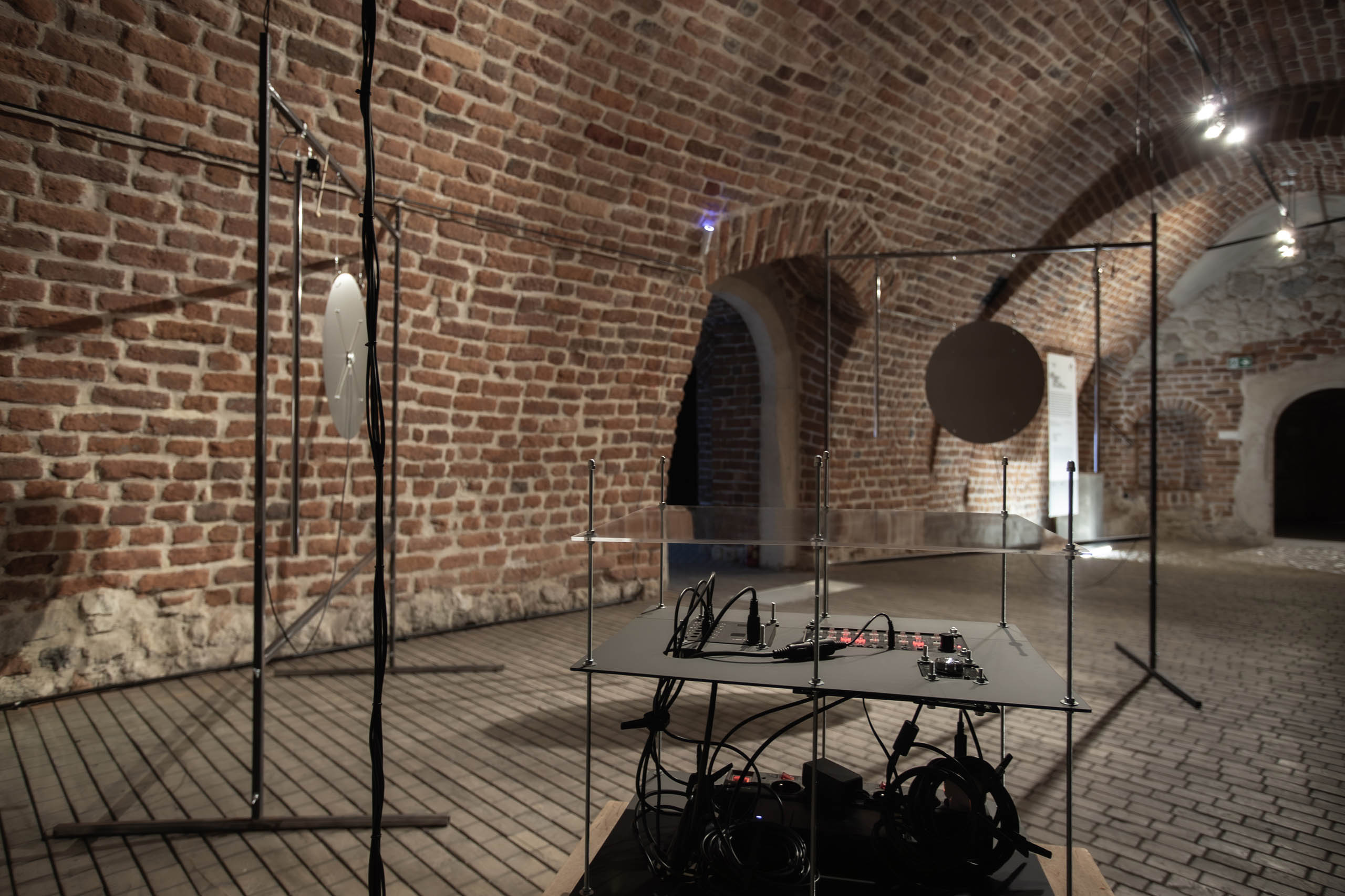 Jacek Doroszenko – Largo na trzy punkty | Largo for Three Points, sound installation, Pałac Potockich, Kraków, 2025